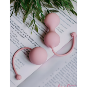 Kit palline per esercizi di Kegel Carmen del brand Lola Games