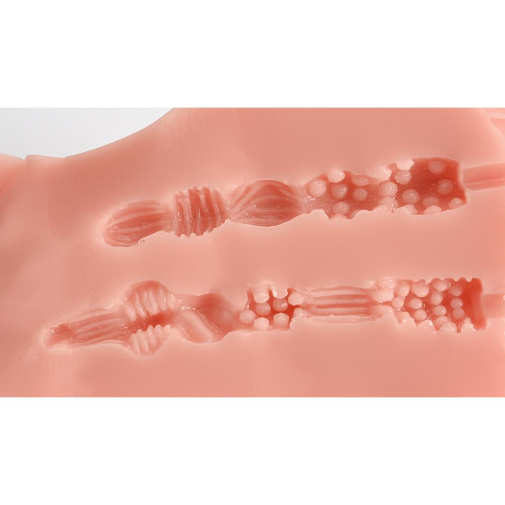 Daisy – Torso Sex Doll Iper-Realistico Compatto e Leggero (2,4 kg) - immagine 14