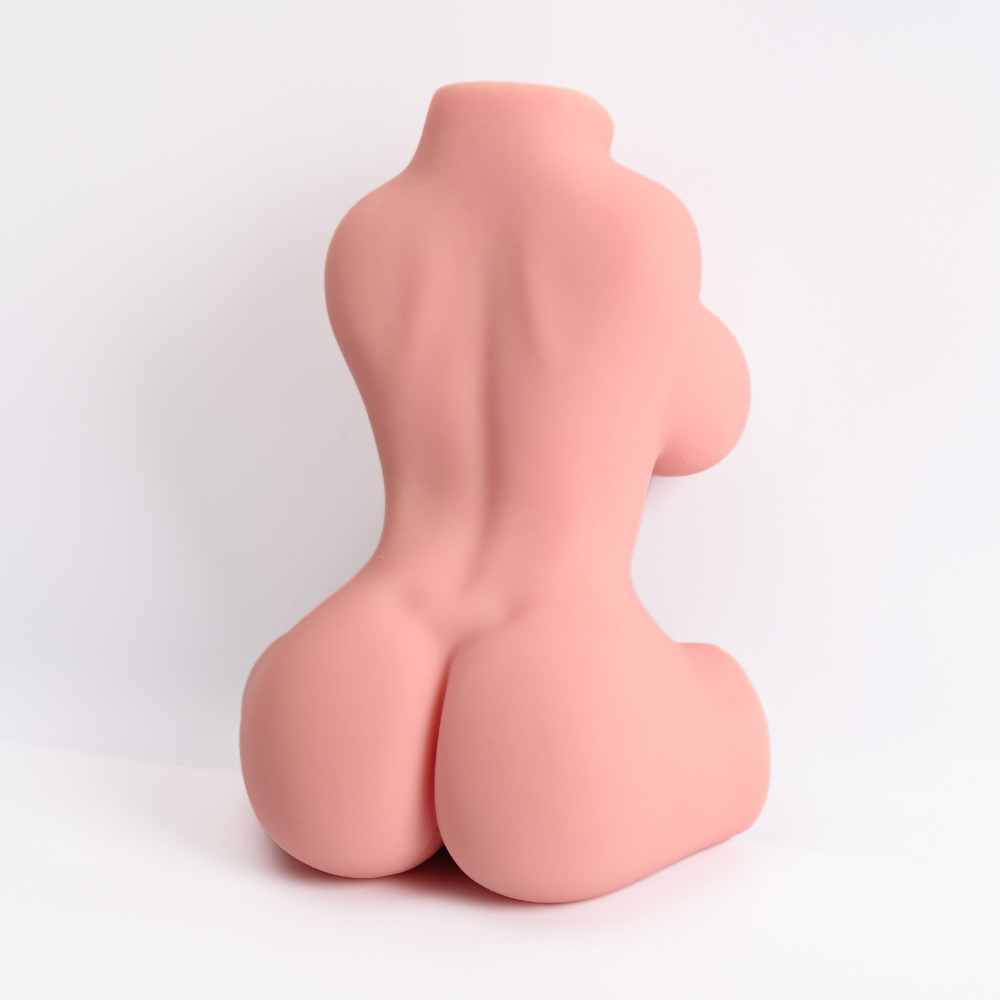 Daisy – Torso Sex Doll Iper-Realistico Compatto e Leggero (2,4 kg) - immagine 8