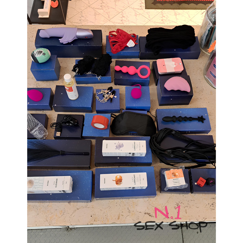 Calendatio dell'avvento erotico con sex toys per la coppia: spoiler del contenuto