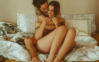 Posizione del Cucchiaio: Come Farla, Benefici e Varianti del Kamasutra