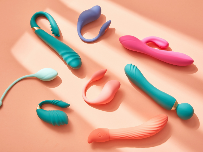 Come pulire correttamente i sex toys in silicone e altri materiali? Una breve guida